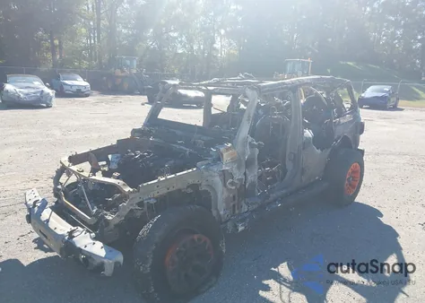 2020 Jeep Wrangler Unlimited Rubicon 4X4 z USA, uszkodzony, nr VIN 1C4HJXFN9LW147351